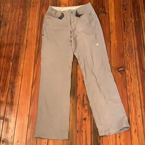 NWOT Mountain Hardware lightweight pants
